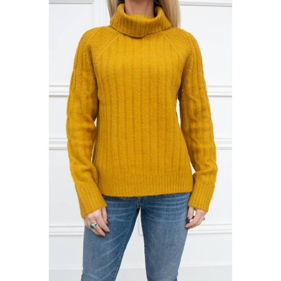 NEW RD STYLE cable knit sweater in dijon - Picture 1 of 3